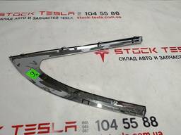 1Молдинг хром стекла крыла заднего левого (форточки) Tesla model X 1034906-80-F