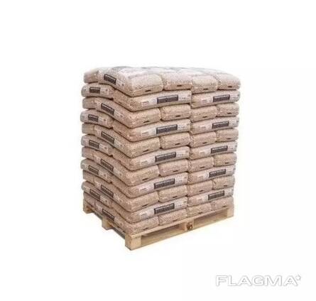 Wood pellets biofuel/Pine and oak wood pellets