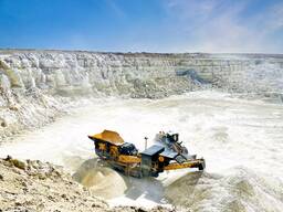 Гусеничная роторная дробилка fti-130