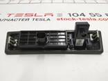 Кнопка открытия крышки багажника с камерой в сборе Tesla model 3 1095949-00-E - фото 2
