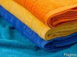 Махровое готове полотенца разных размеров и разных тонов - фото 1