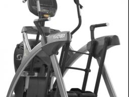 Müüa professionaalne kardioseade Cybex 625AT Arc Trainer