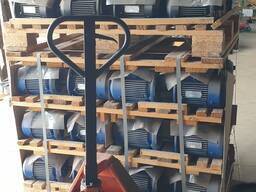 Uued elektrimootorid MEZ pakendis