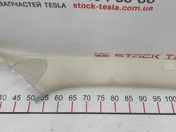 Облицовка стойки A правая TEXTILE (FOG) с повреждением Tesla model S, model S REST 1007441