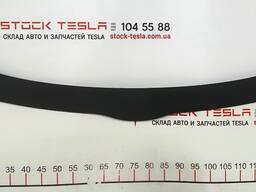 Панель крепления дефлекторов обдува лобового стекла (сплошная сеточка) Tesla model 3 10833