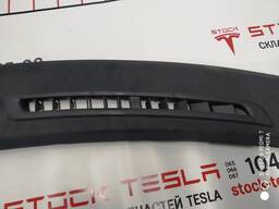 Решетка (дефлектор) обдува лобового стекла правая Tesla model S, model S REST 1023273-00-B