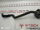 Шланг системы охлаждения от шланга левого порога до помпы Tesla model S 6007732-00-F - фото 2