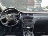 Skoda Superb 2011 - фото 3
