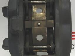 Суппорт тормозной передний правый (WITH PADS, BLACK) Tesla model S, model S REST 1042640-0