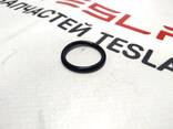Уплотнительное кольцо заглушки высоковольтных кабелей инвертора мотора Tesla model X S RES - фото 2